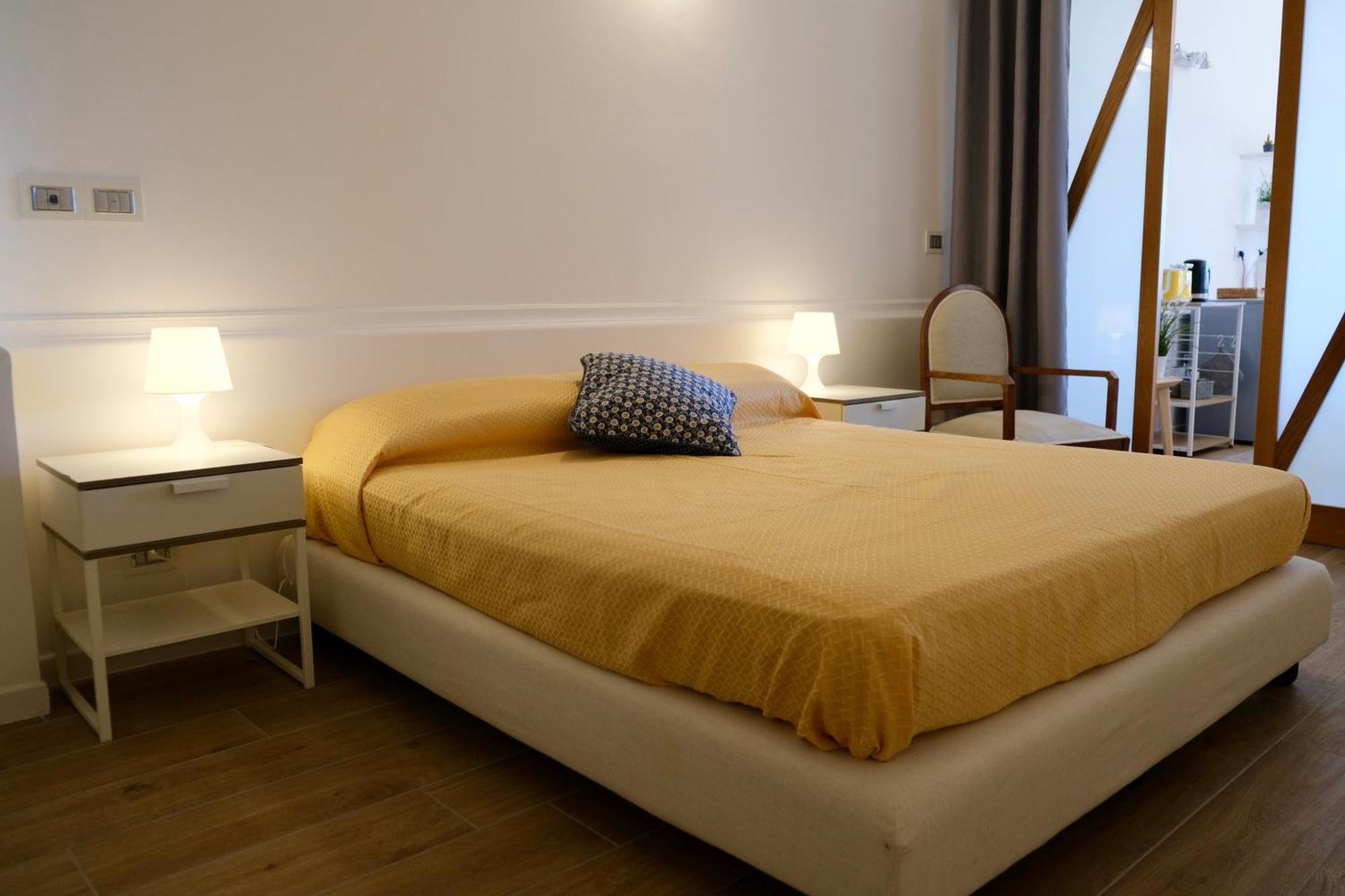 Sunshine Apartment Taormina Buitenkant foto